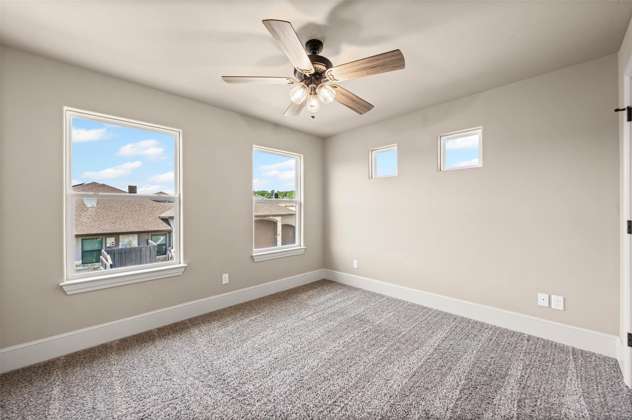 1052 Parkview Dr Way, Salado, TX 76571