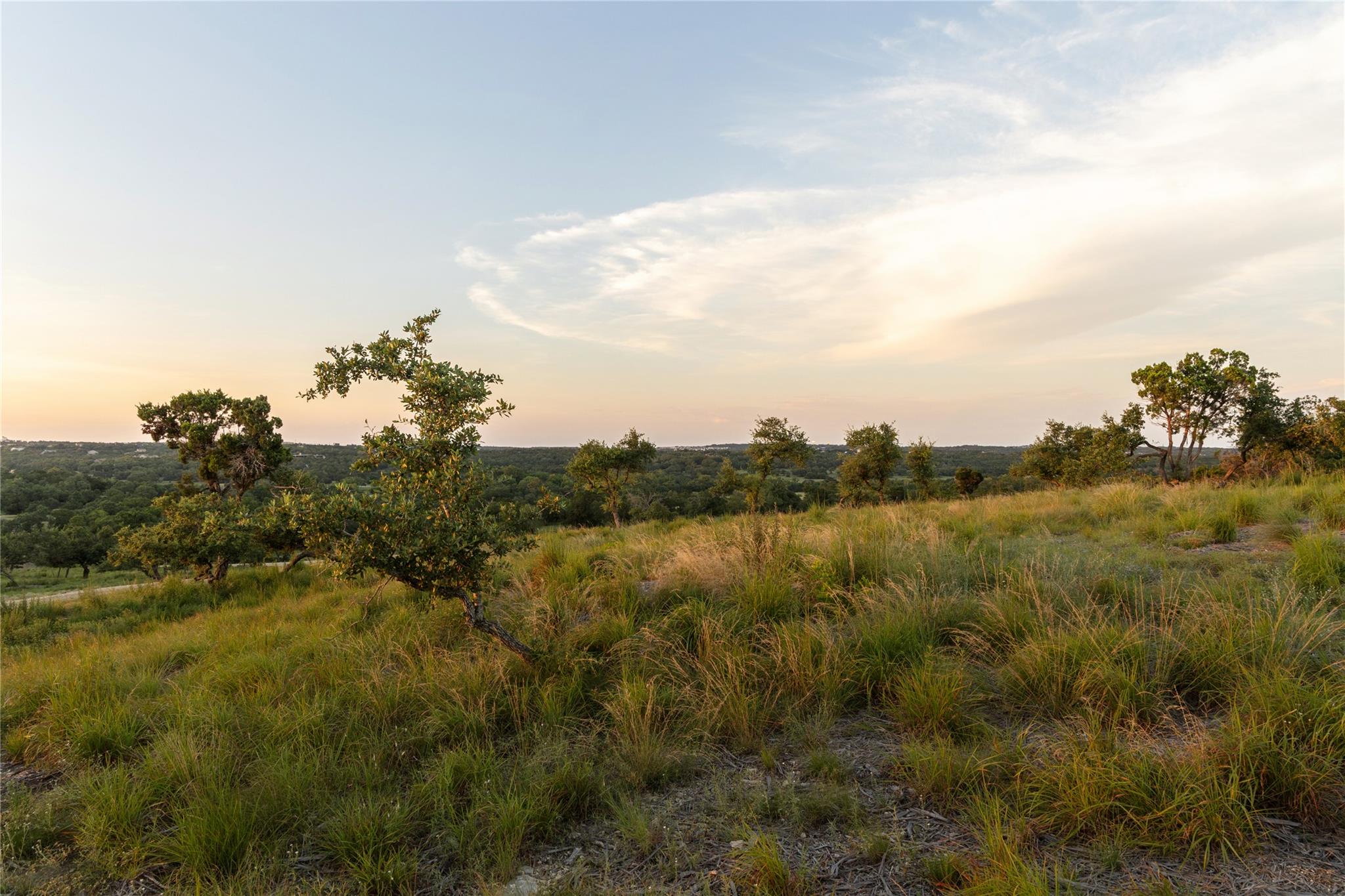 9513 Morninghill Dr, Austin, TX 78737