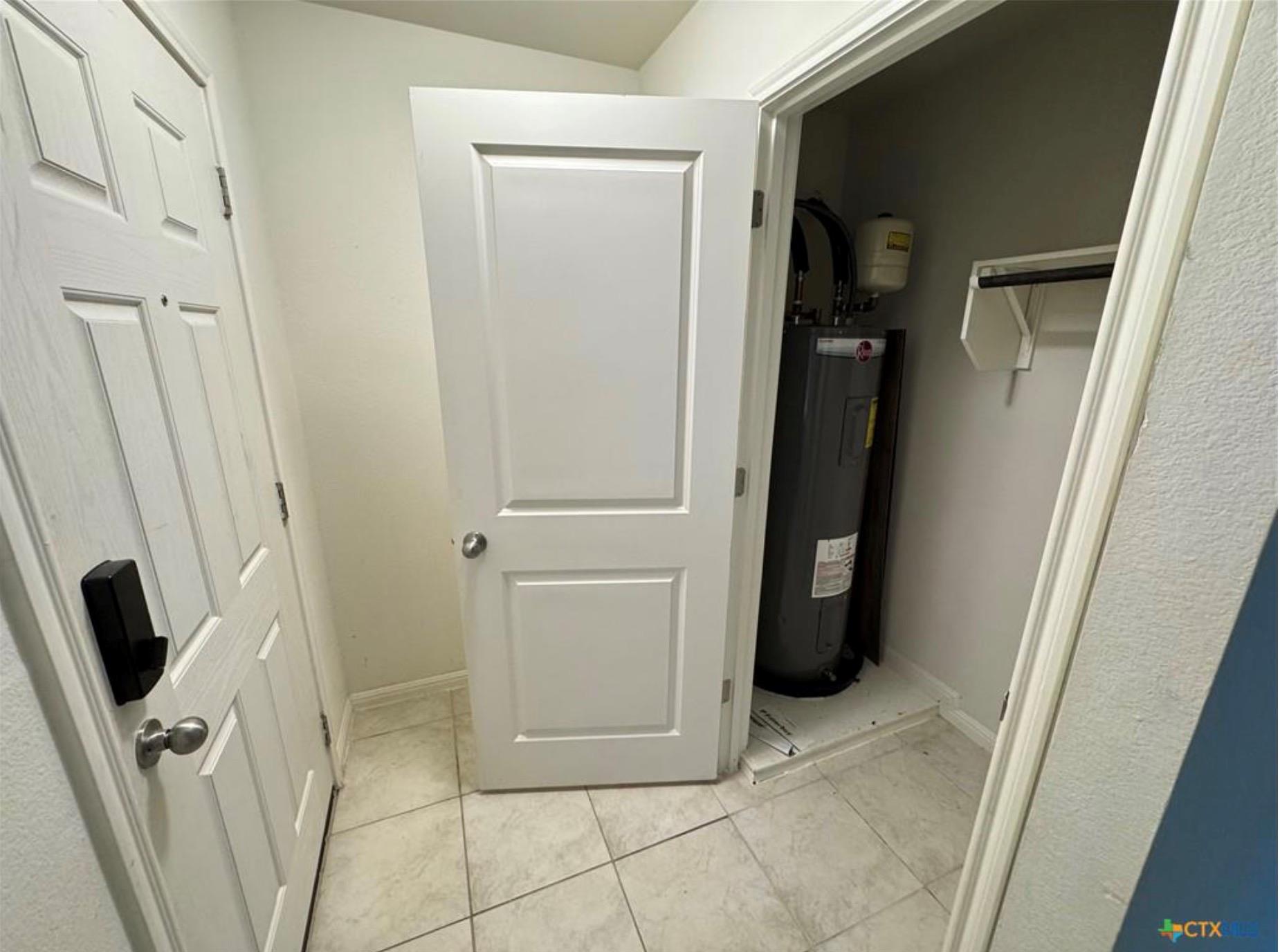 1126 Esplanade Pkwy, San Marcos, TX 78666