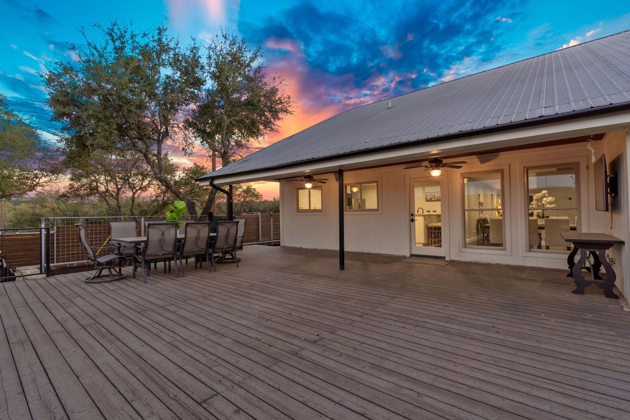 1325 Likeness Rd, Spicewood, TX 78669