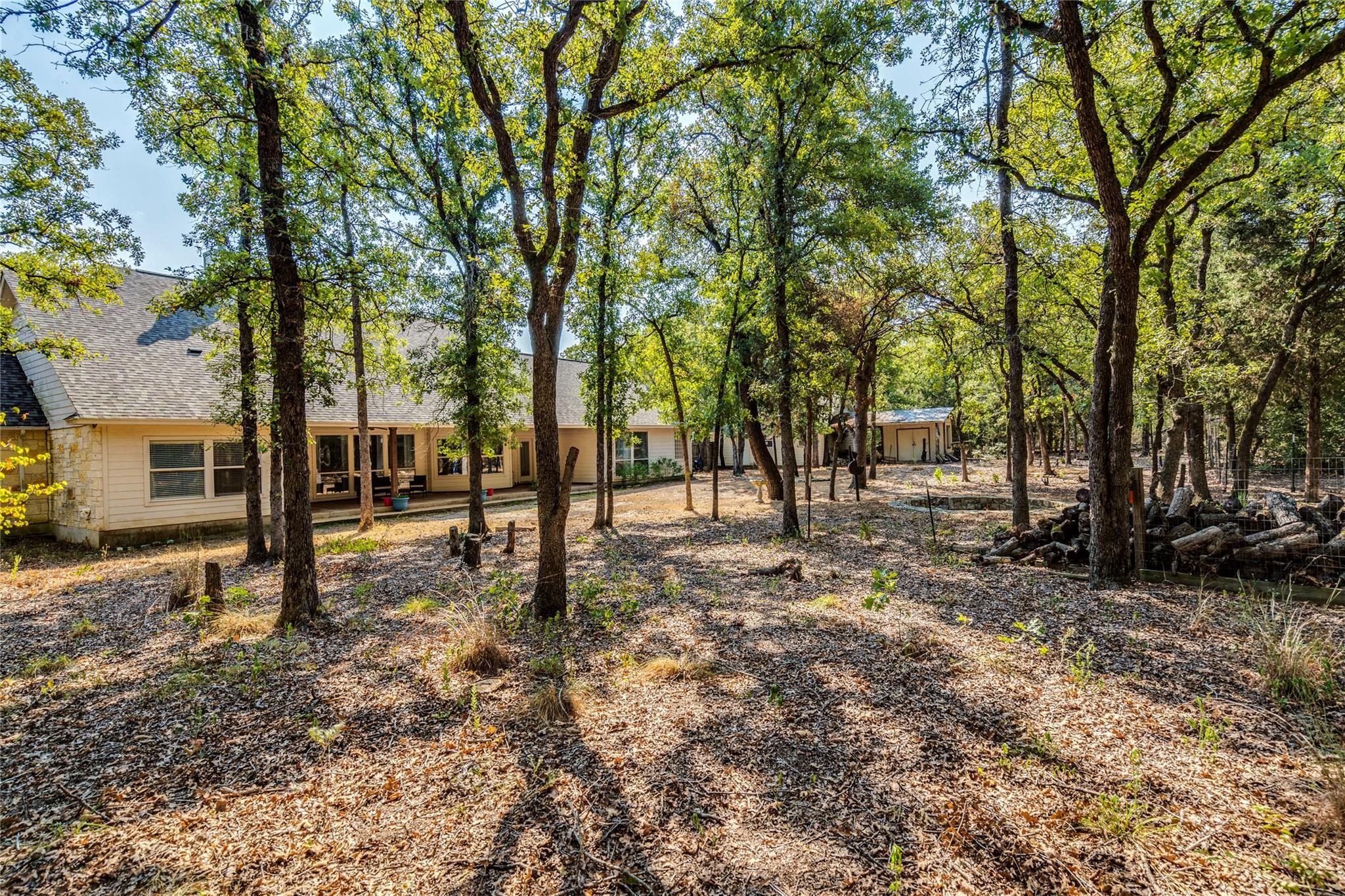 517 Arbors Cir, Elgin, TX 78621