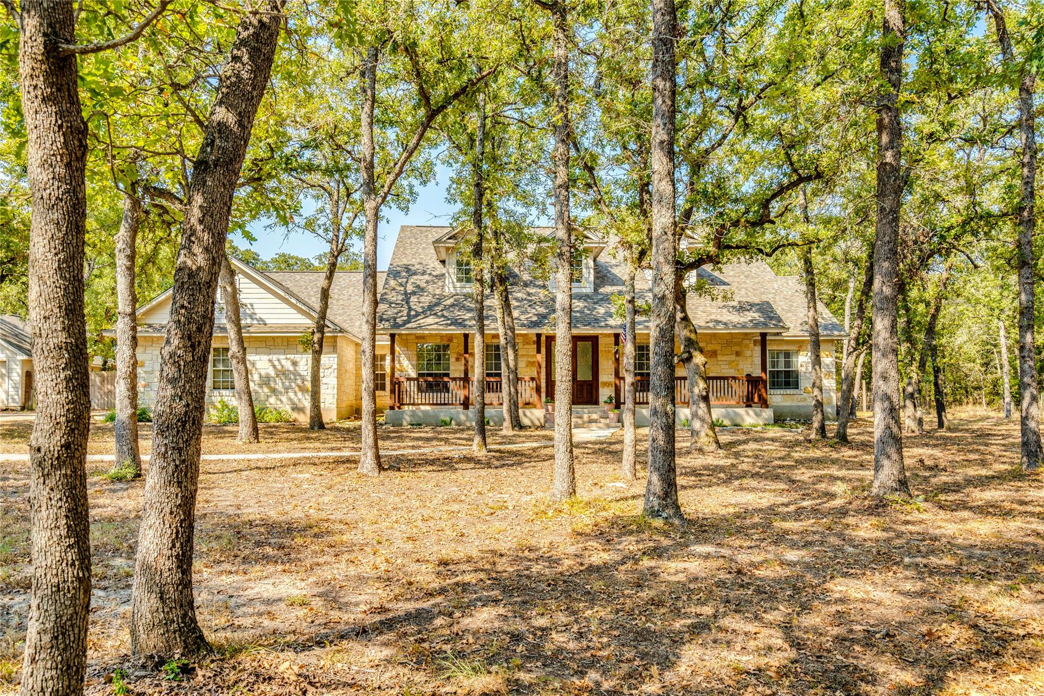 517 Arbors Cir, Elgin, TX 78621