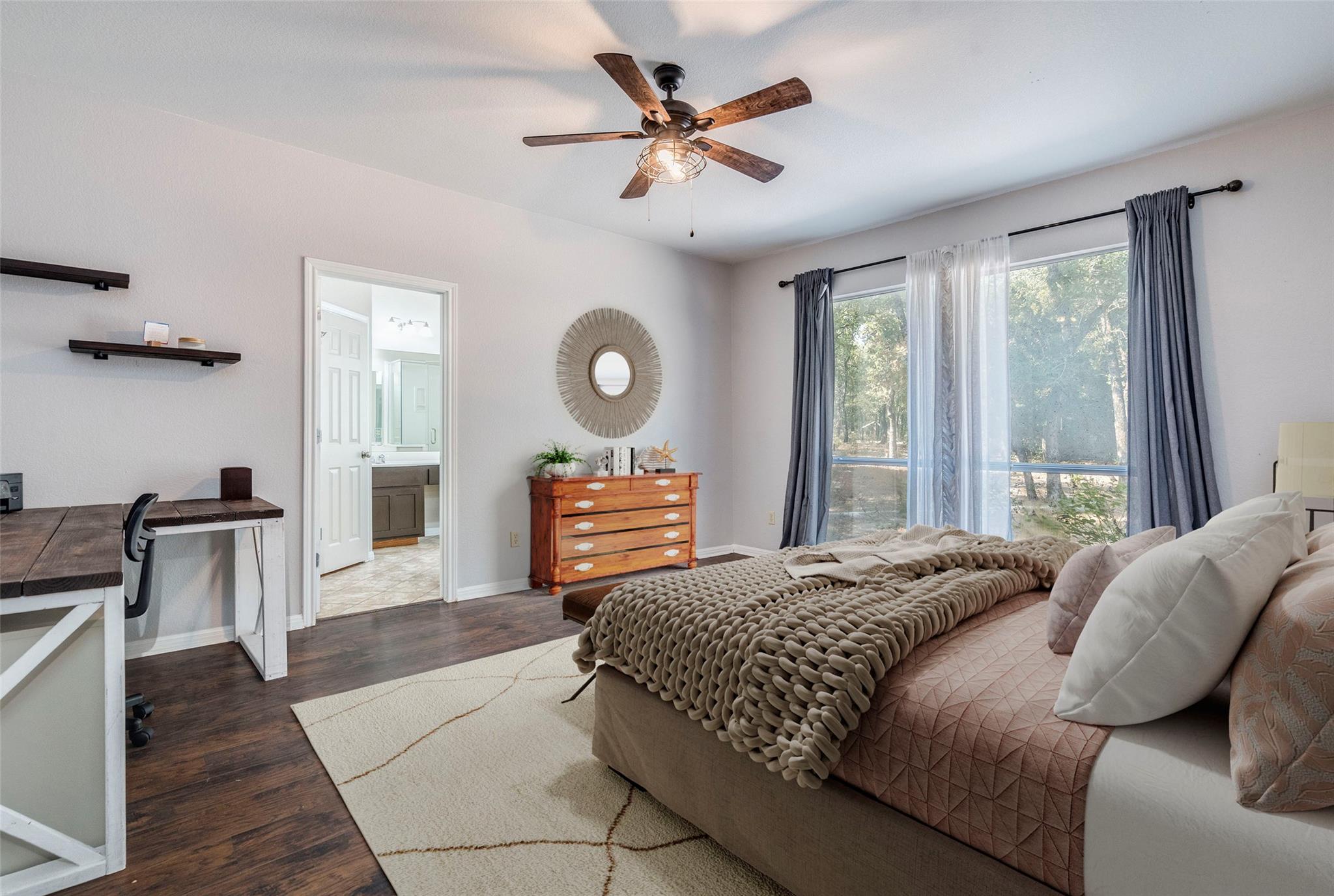 517 Arbors Cir, Elgin, TX 78621