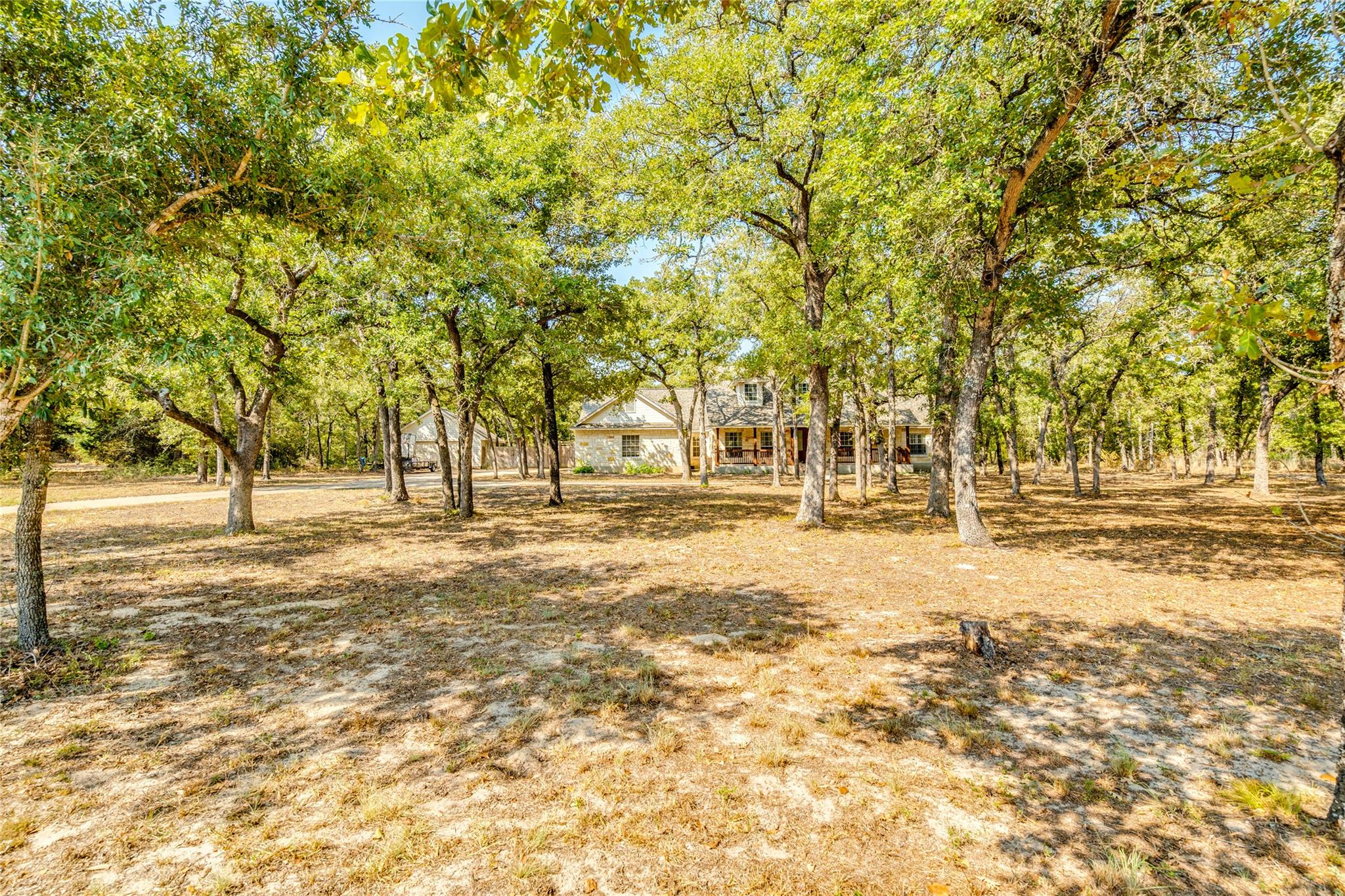 517 Arbors Cir, Elgin, TX 78621