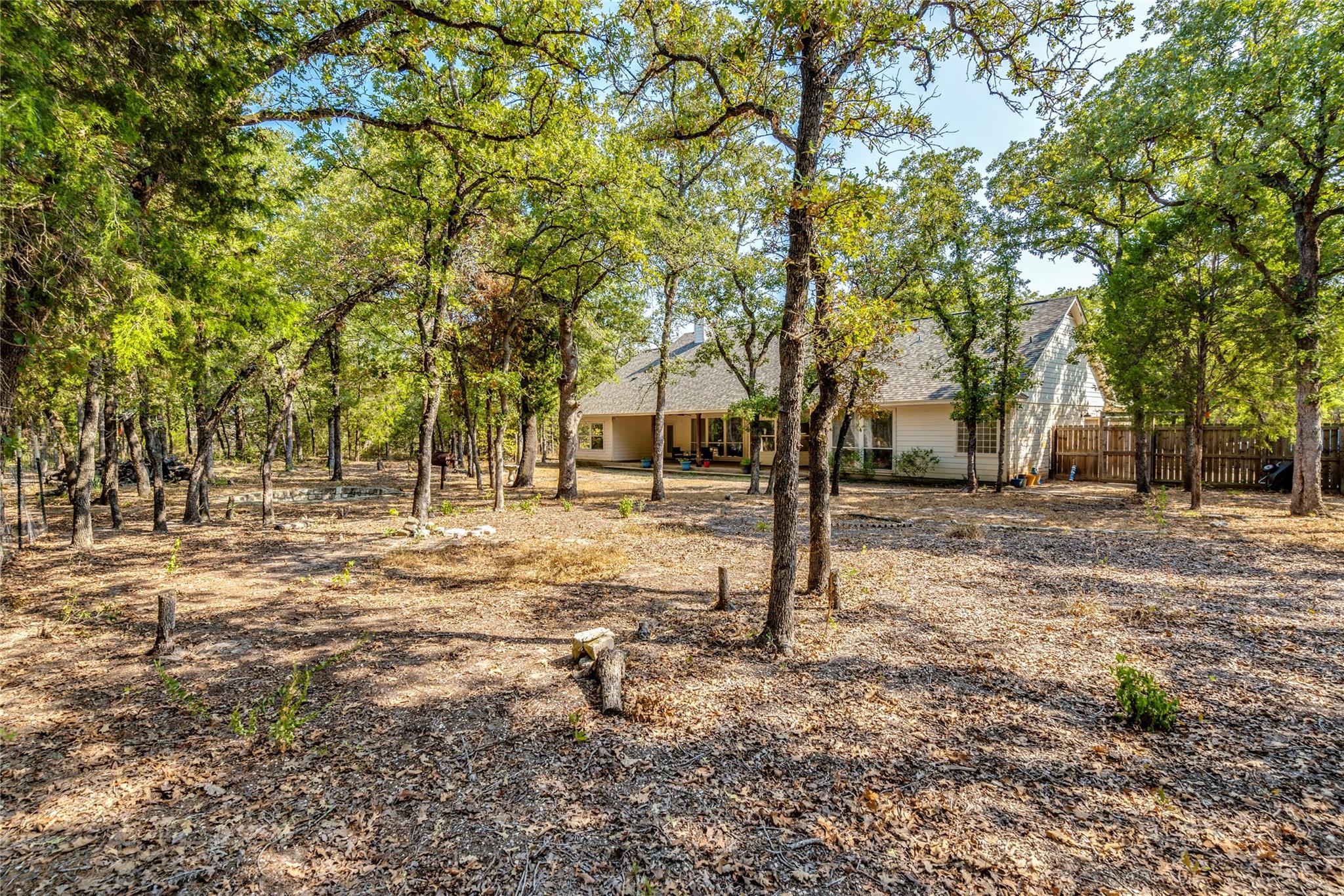 517 Arbors Cir, Elgin, TX 78621