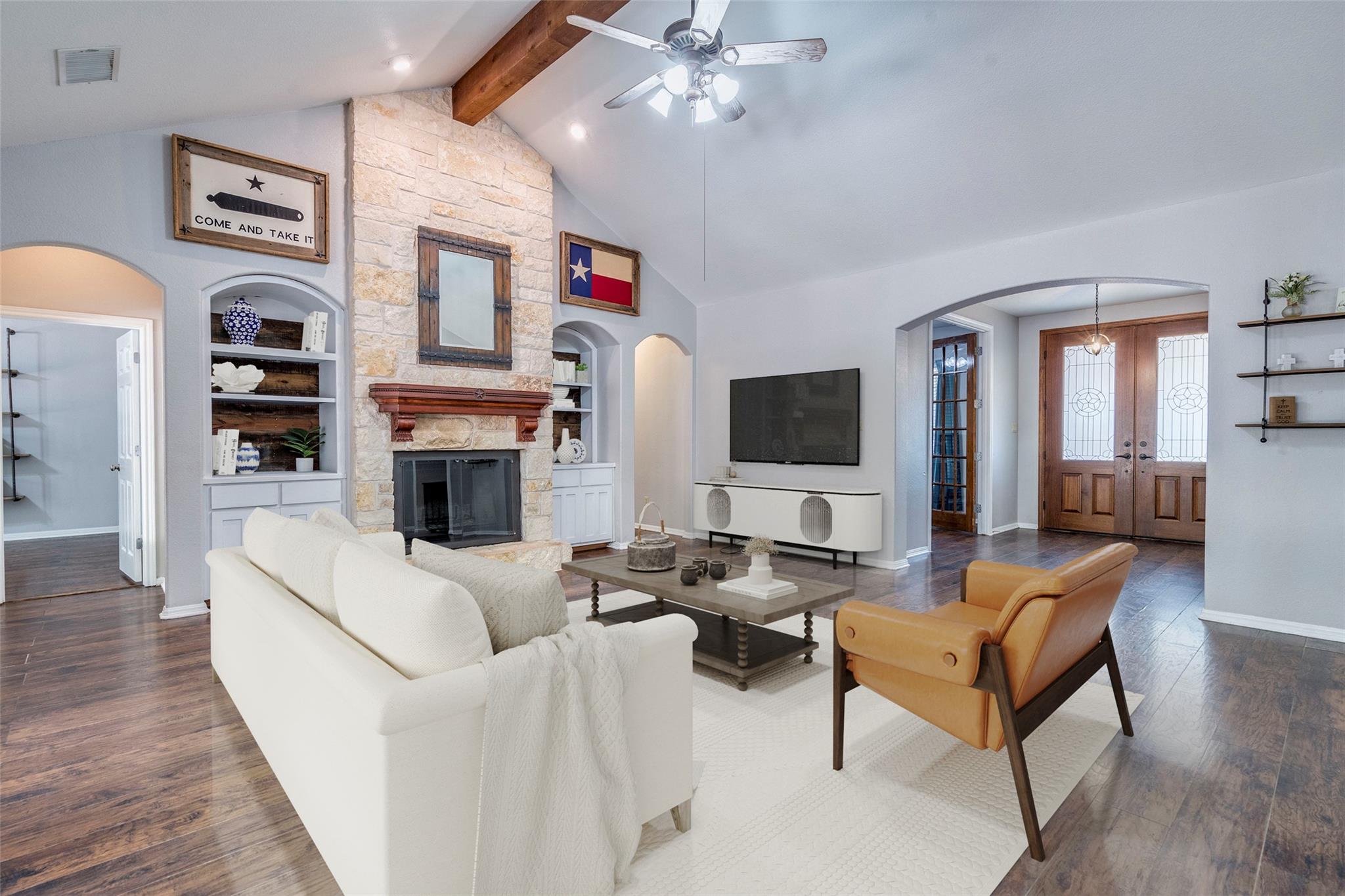 517 Arbors Cir, Elgin, TX 78621