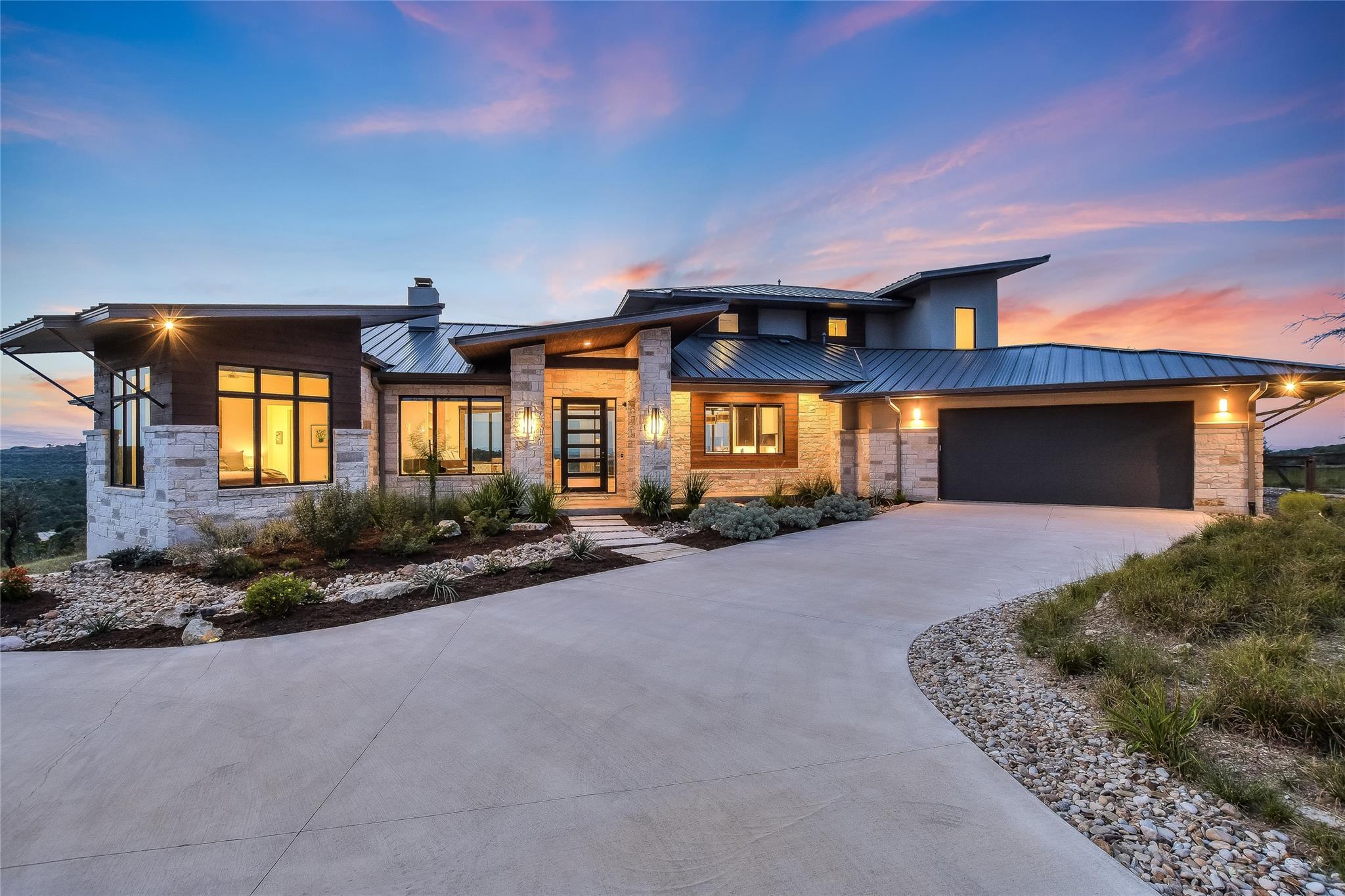 416 Julieanne Cv, Dripping Springs, TX 78620