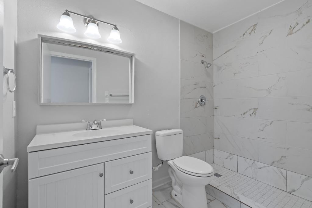 1407 Avebury Cir # B, Austin, TX 78753