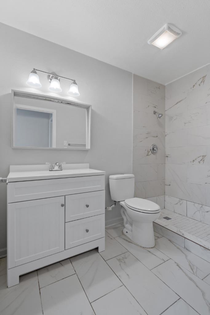 1407 Avebury Cir # B, Austin, TX 78753