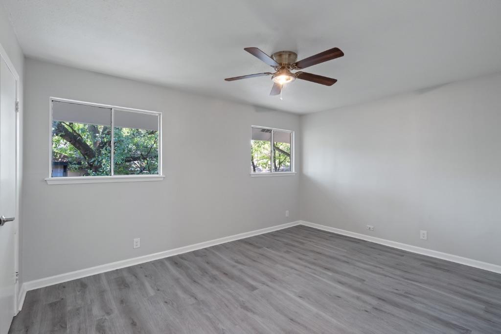 1407 Avebury Cir # B, Austin, TX 78753