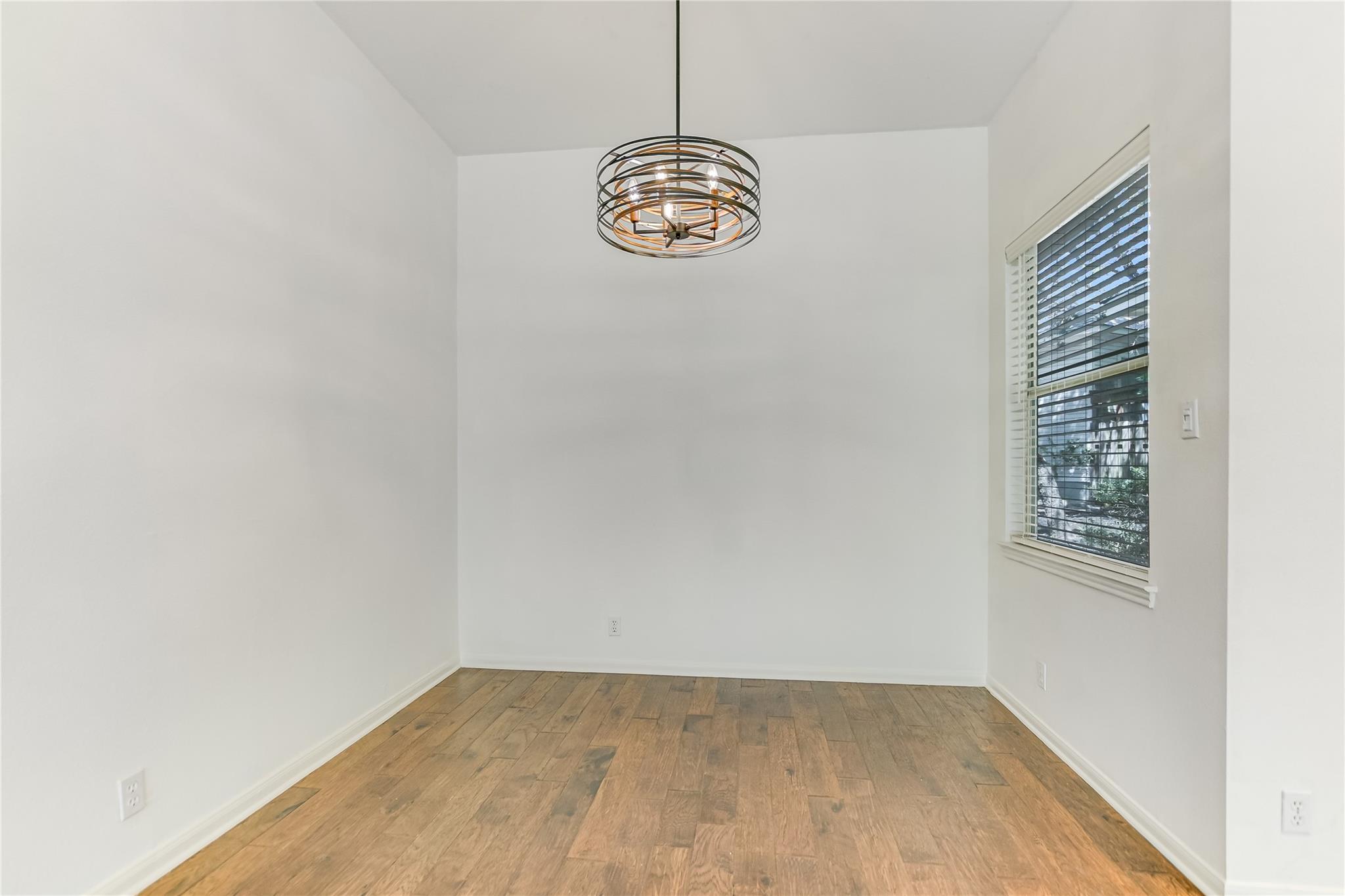 243 Mooring Cir # B, Lakeway, TX 78734