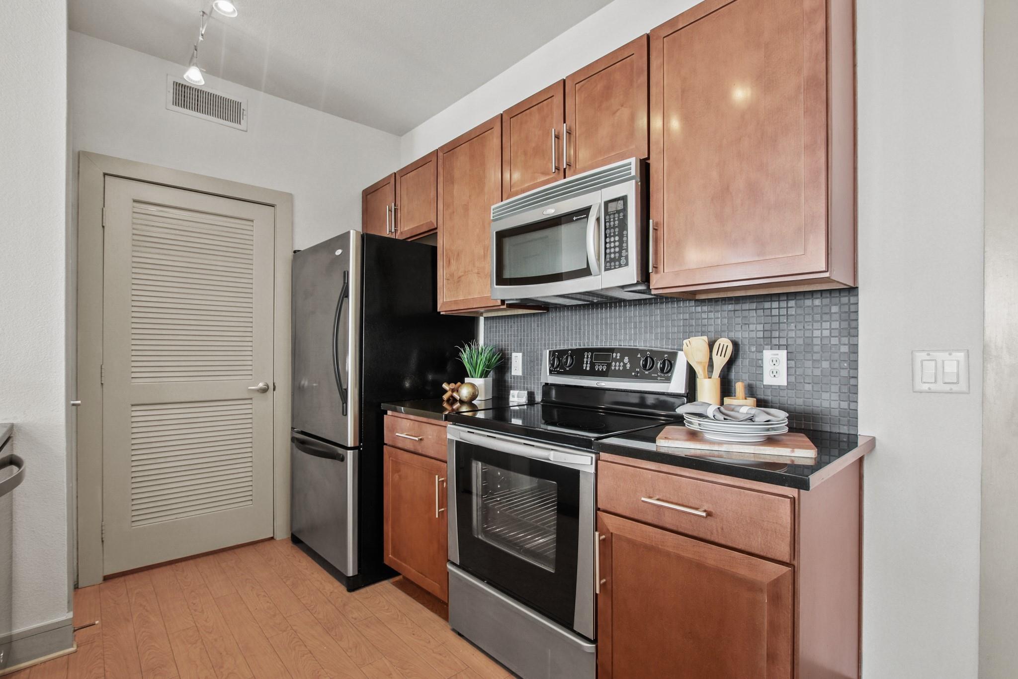 3016 Guadalupe St # 307, Austin, TX 78705