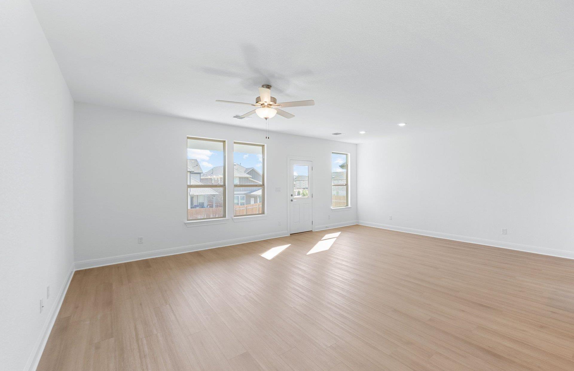 317 Bristlecone Bnd, Liberty Hill, TX 78642