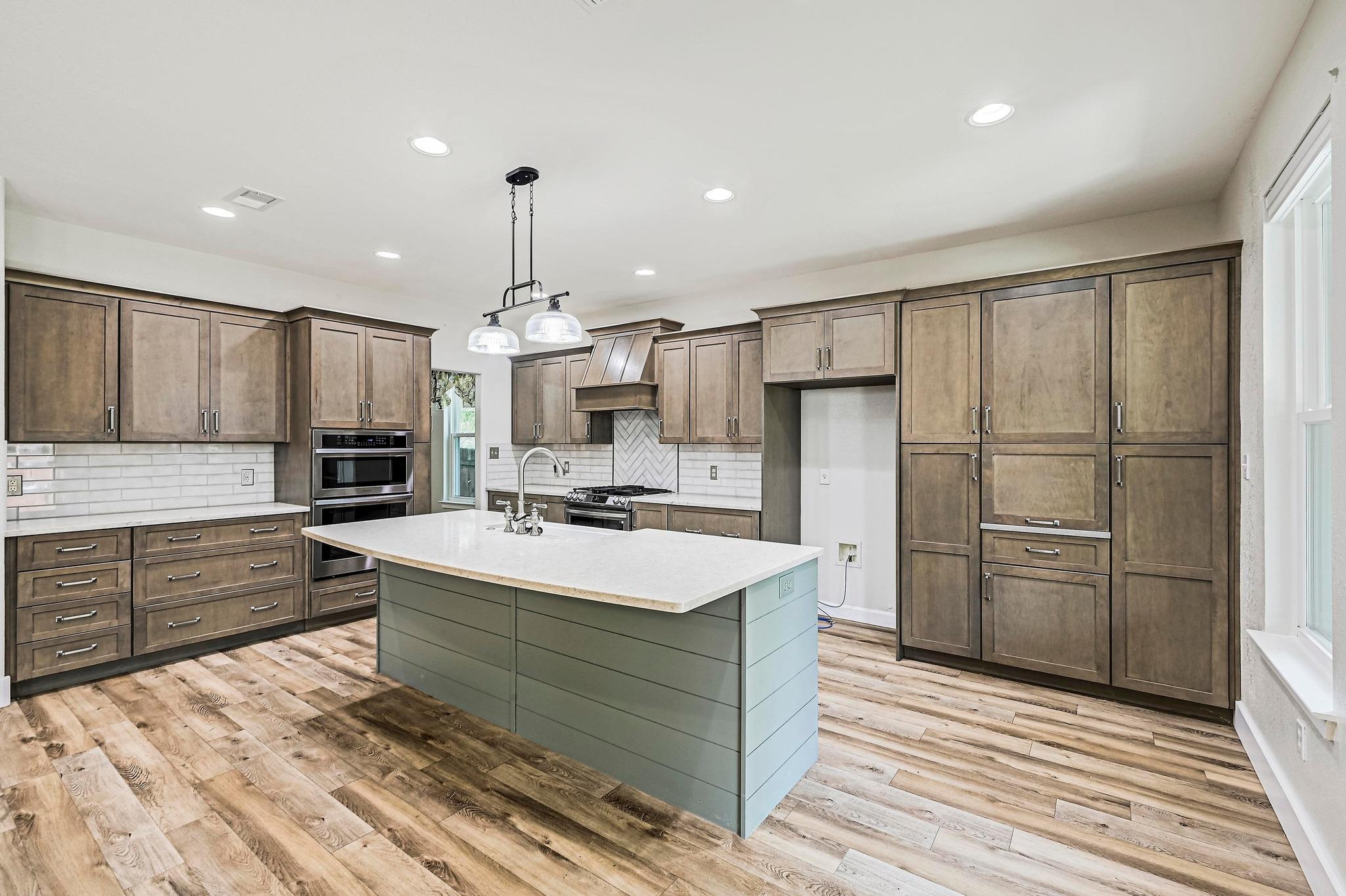 1400 Hargis Creek Trl, Austin, TX 78717