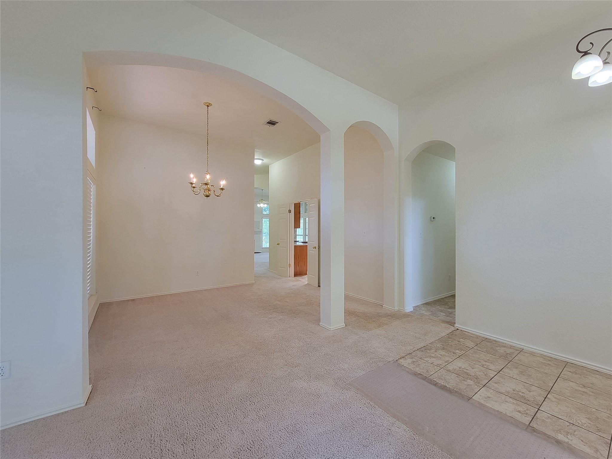 105 W Oxford Dr, Pflugerville, TX 78660