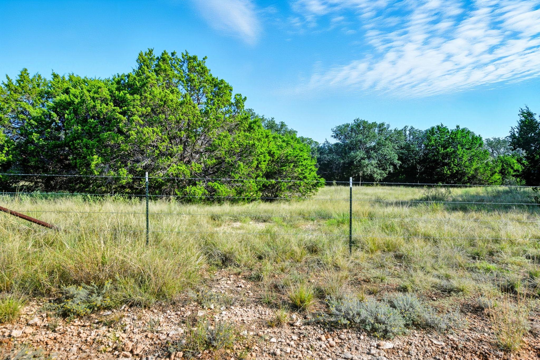 405 Valley Oak Dr, Goldthwaite, TX 76844