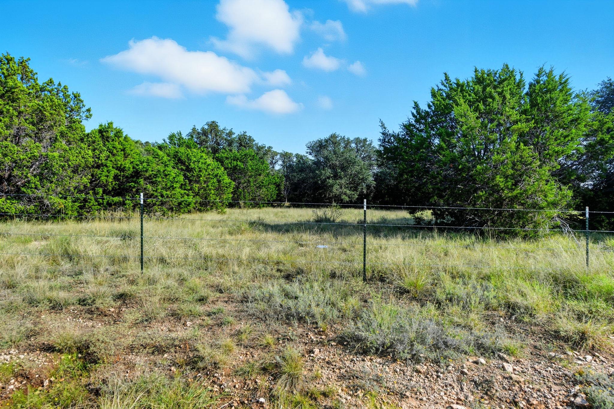 405 Valley Oak Dr, Goldthwaite, TX 76844