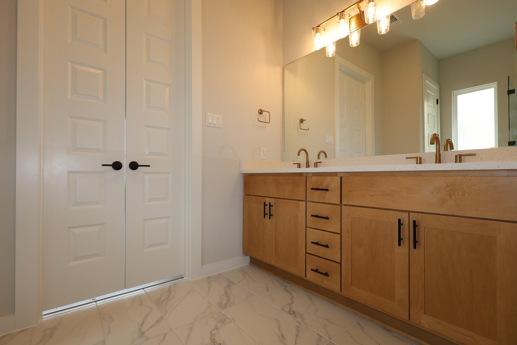 1746 Sawmill Crossing, Round Rock, TX 78665