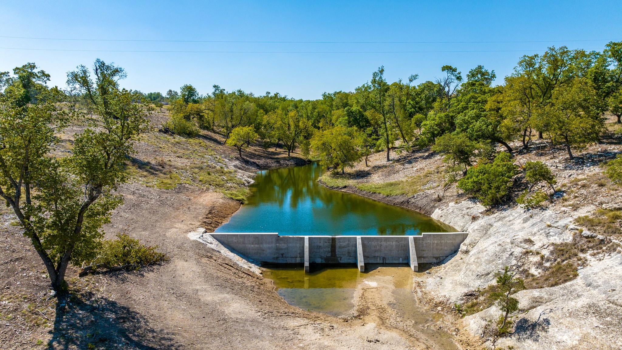 481 Living Water Ranch Rd, Harper, TX 78631