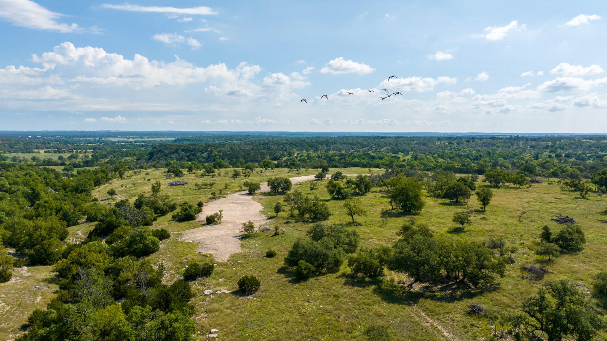 481 Living Water Ranch Rd, Harper, TX 78631