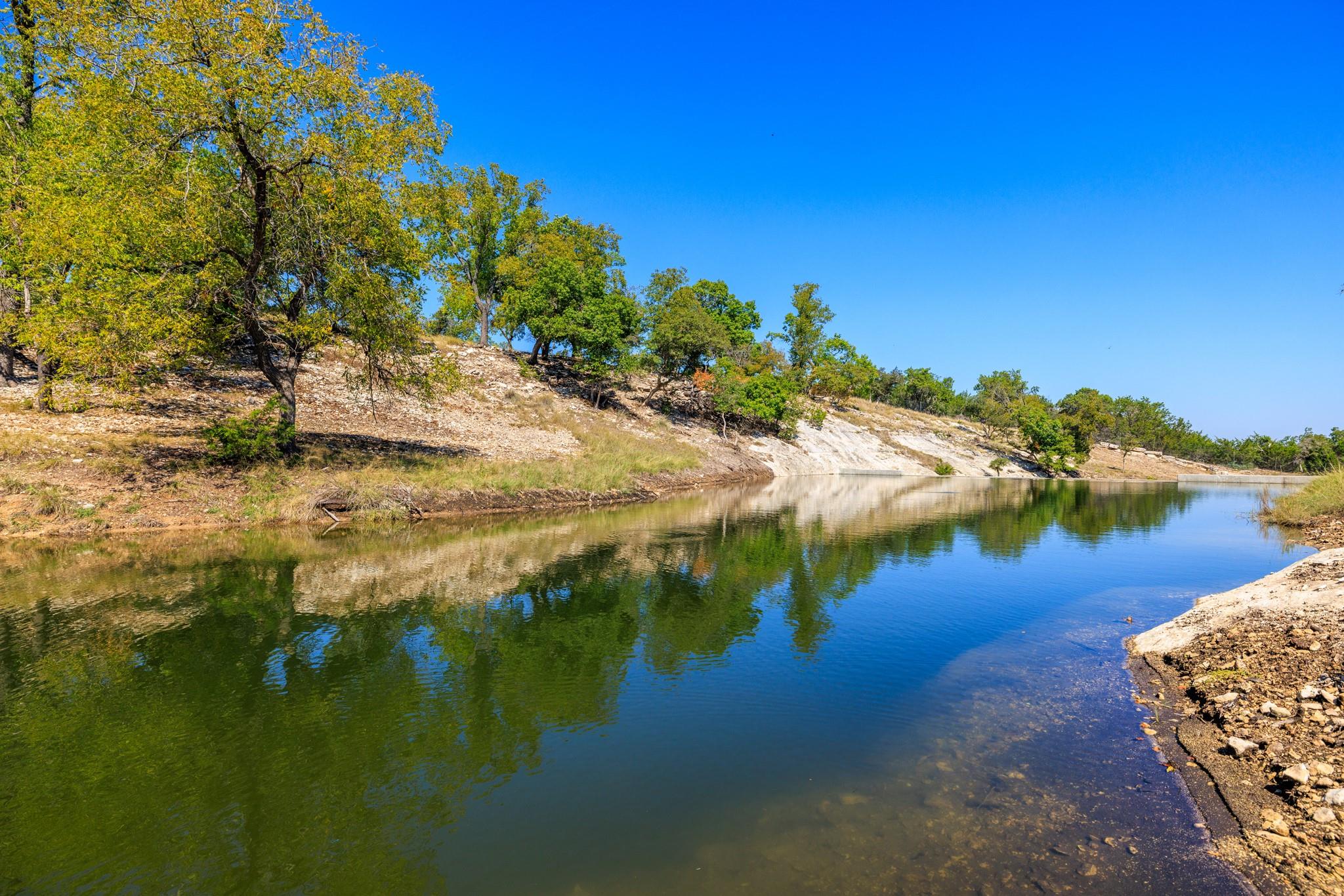 481 Living Water Ranch Rd, Harper, TX 78631