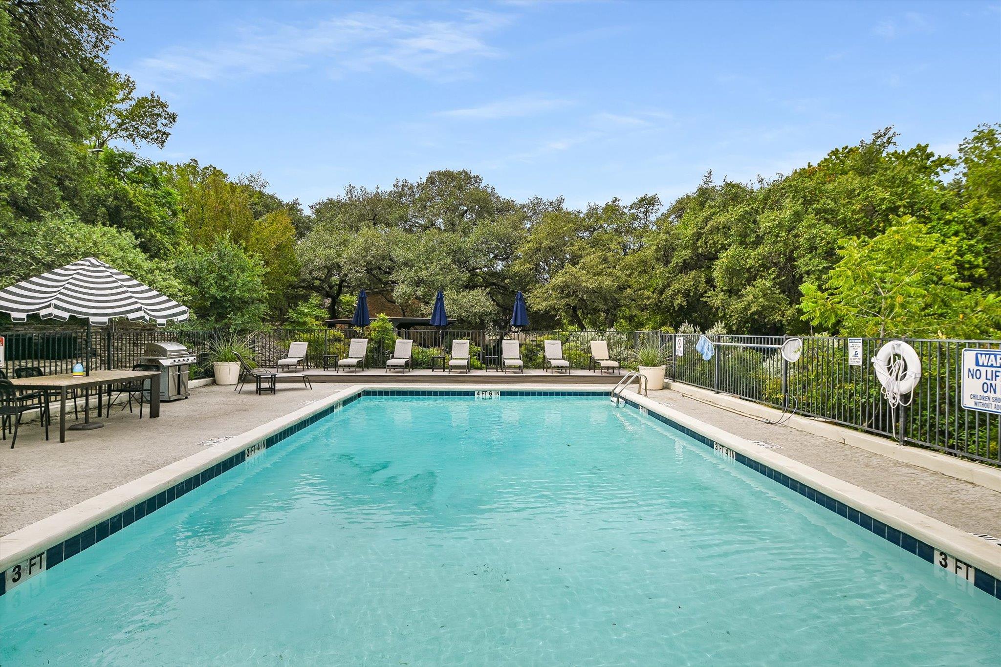 745 E Oltorf St E # 201, Austin, TX 78704