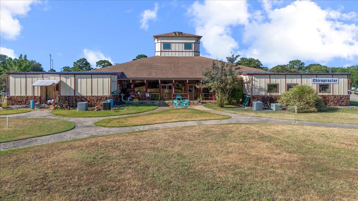 141 Tahitian Dr, Bastrop, TX 78602