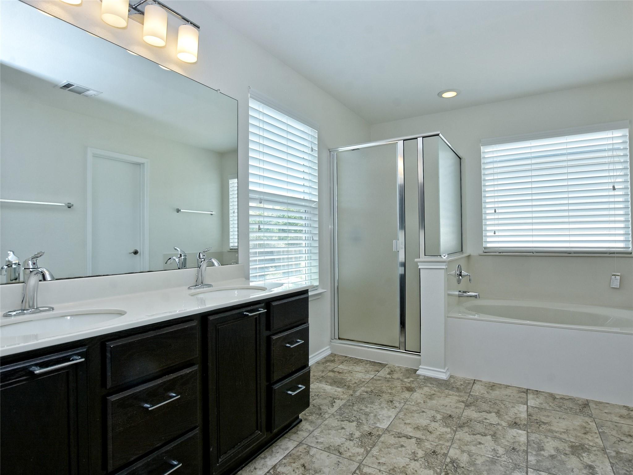 6809 Sunderland Trl, Austin, TX 78747