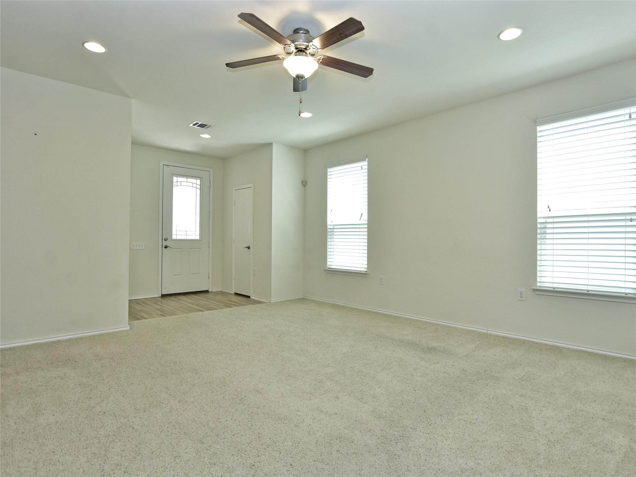 6809 Sunderland Trl, Austin, TX 78747