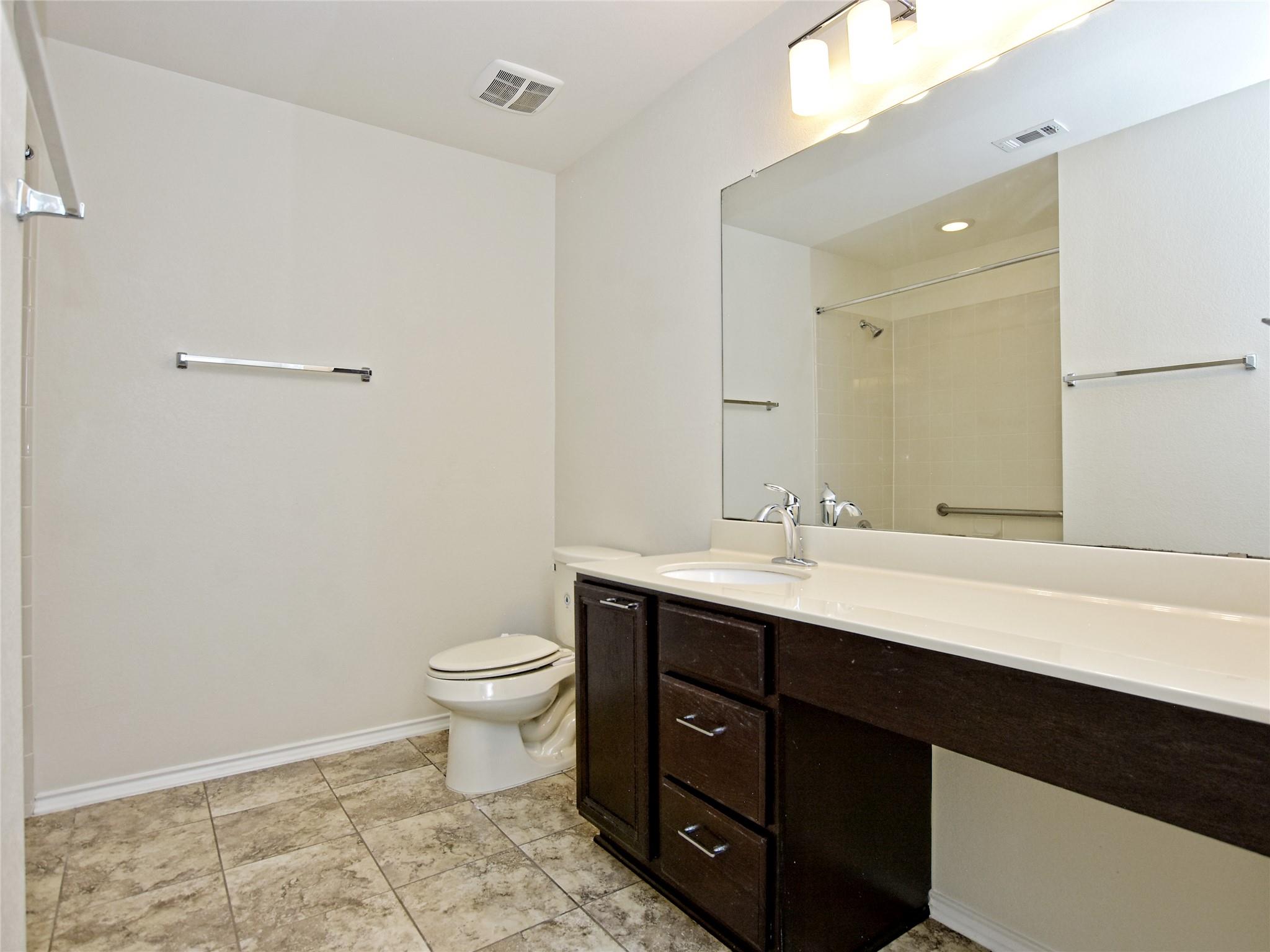 6809 Sunderland Trl, Austin, TX 78747