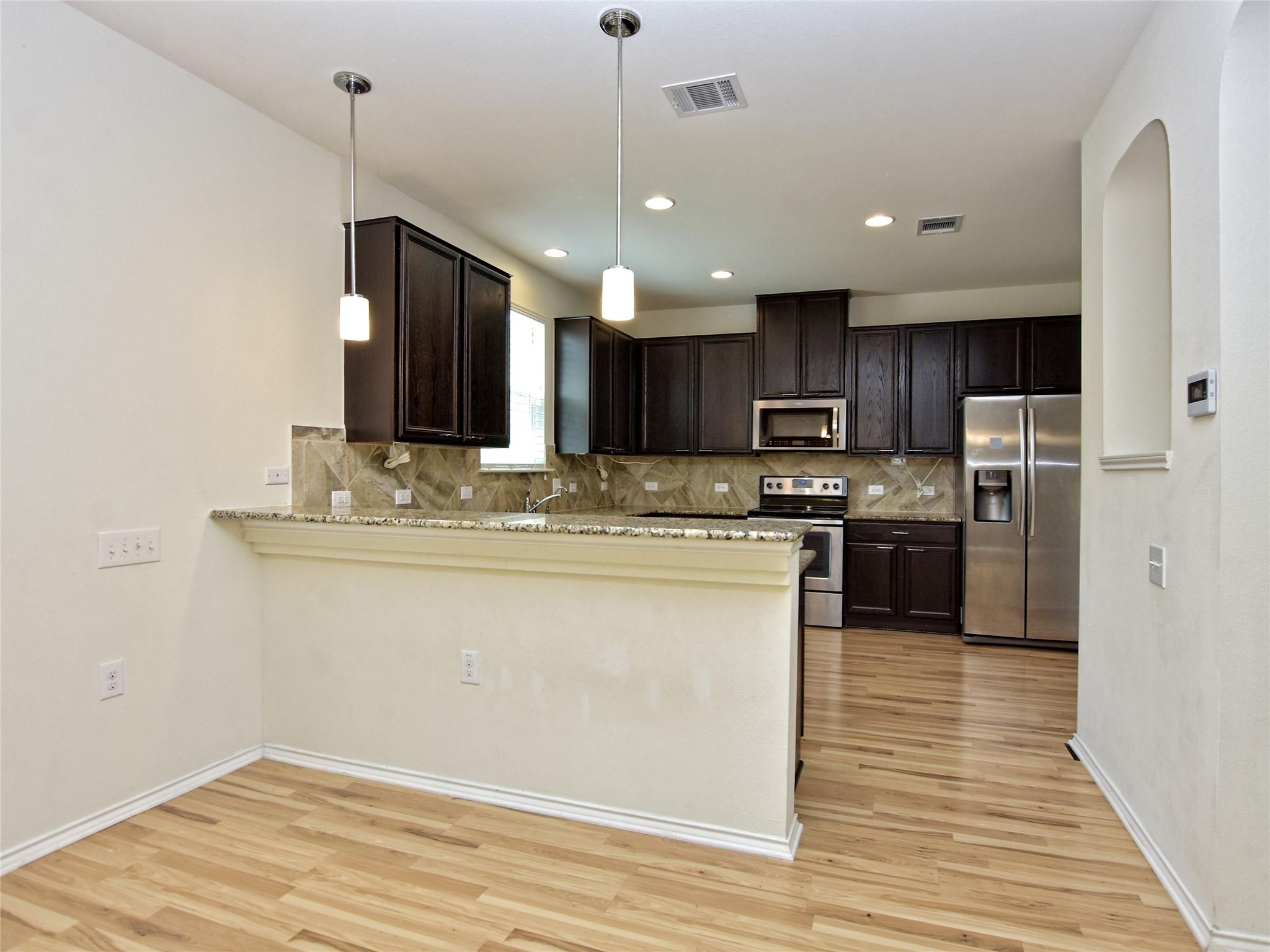 6809 Sunderland Trl, Austin, TX 78747