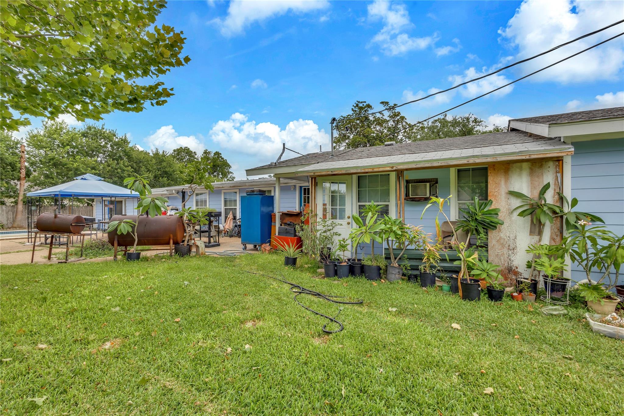 11909 Bluebonnet Ln, Manchaca, TX 78652