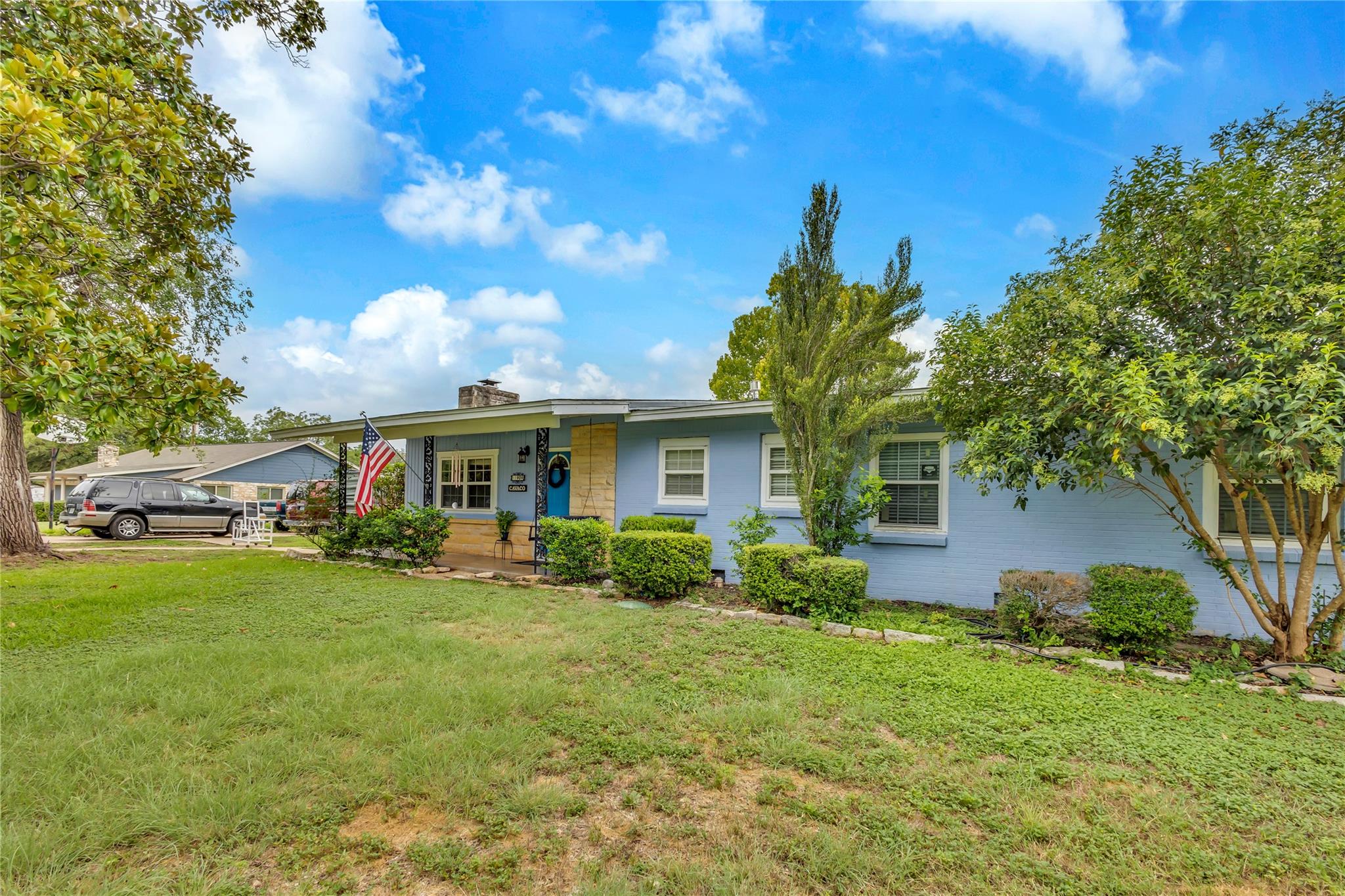 11909 Bluebonnet Ln, Manchaca, TX 78652