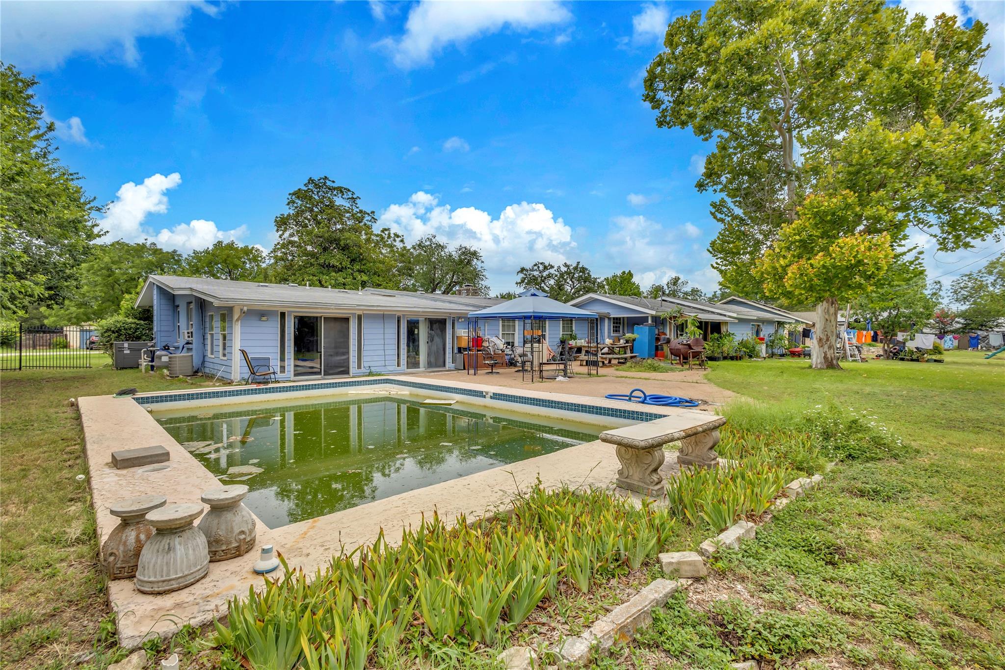 11909 Bluebonnet Ln, Manchaca, TX 78652