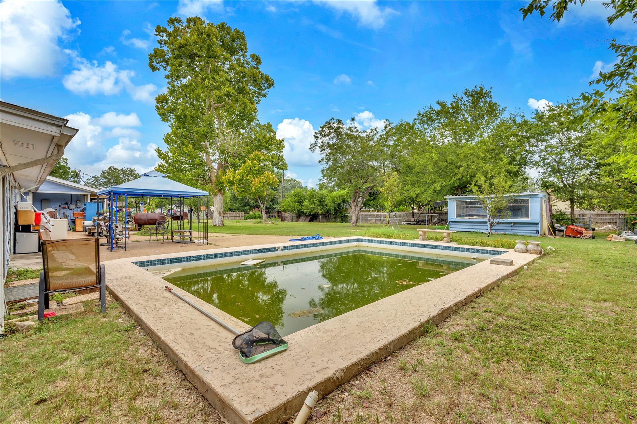 11909 Bluebonnet Ln, Manchaca, TX 78652