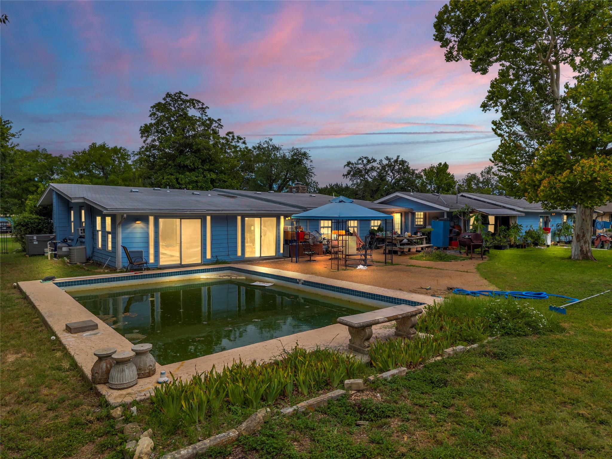 11909 Bluebonnet Ln, Manchaca, TX 78652