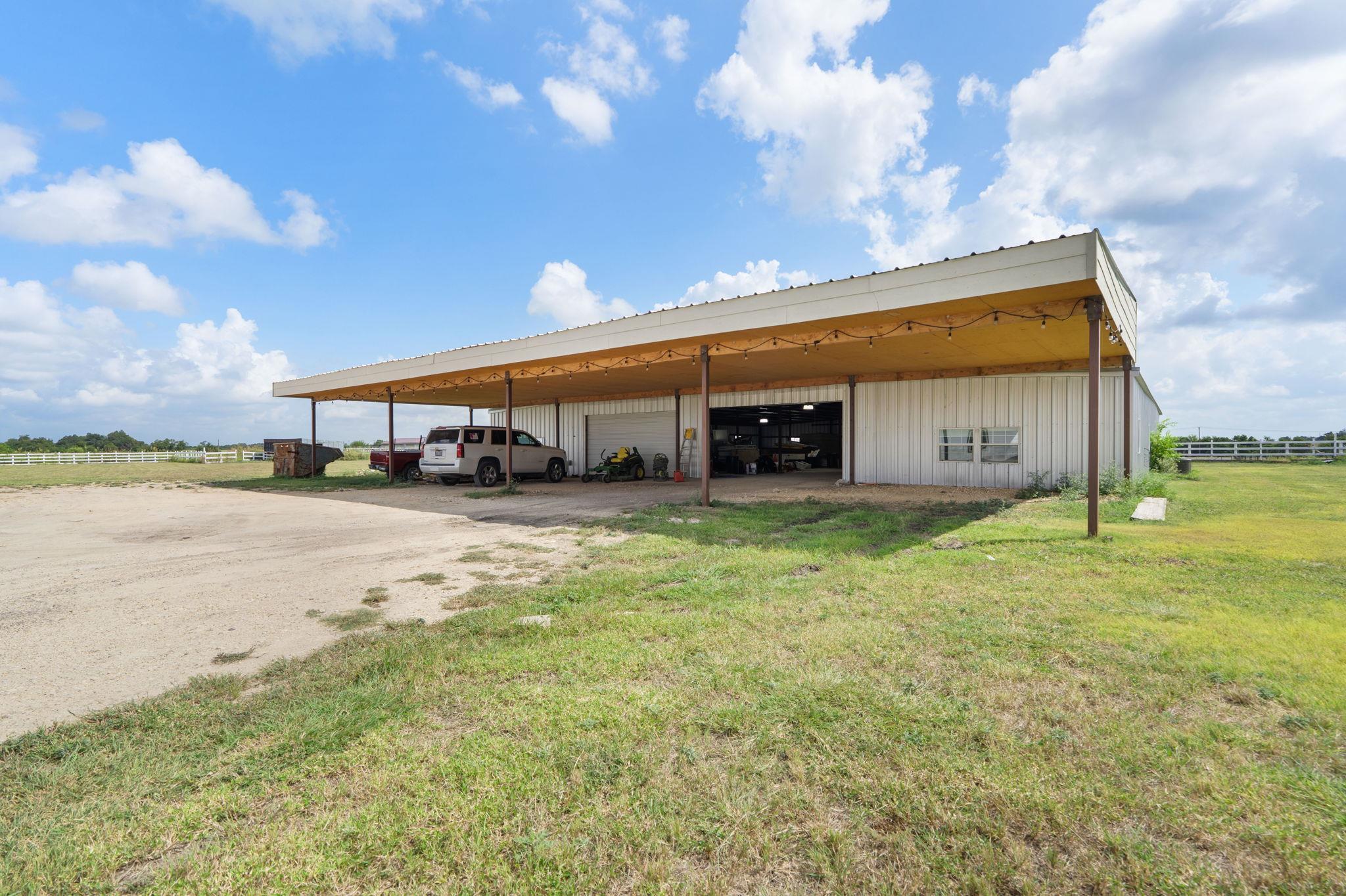1050 Fm 619 Rd, Taylor, TX 76574