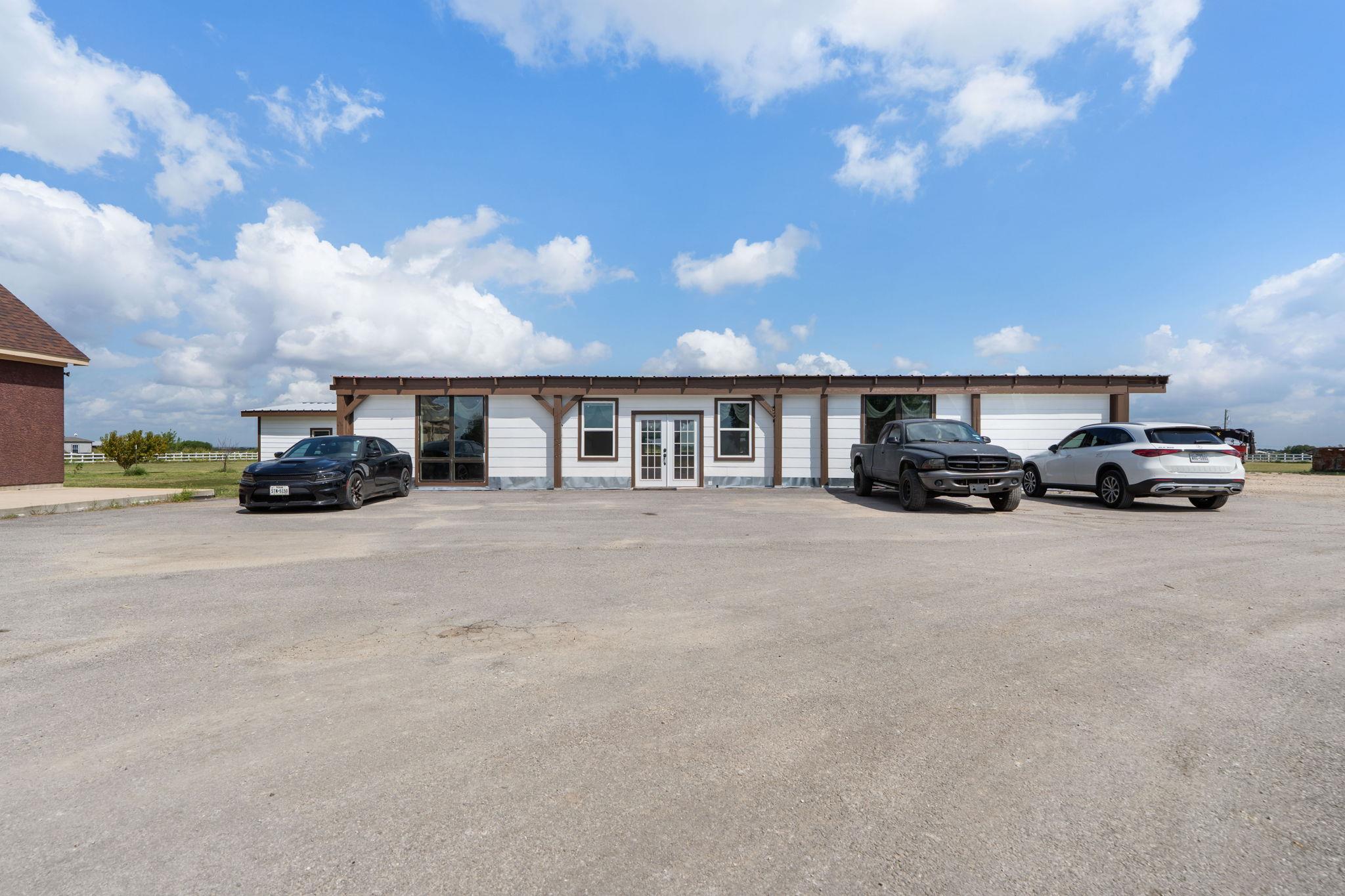 1050 Fm 619 Rd, Taylor, TX 76574