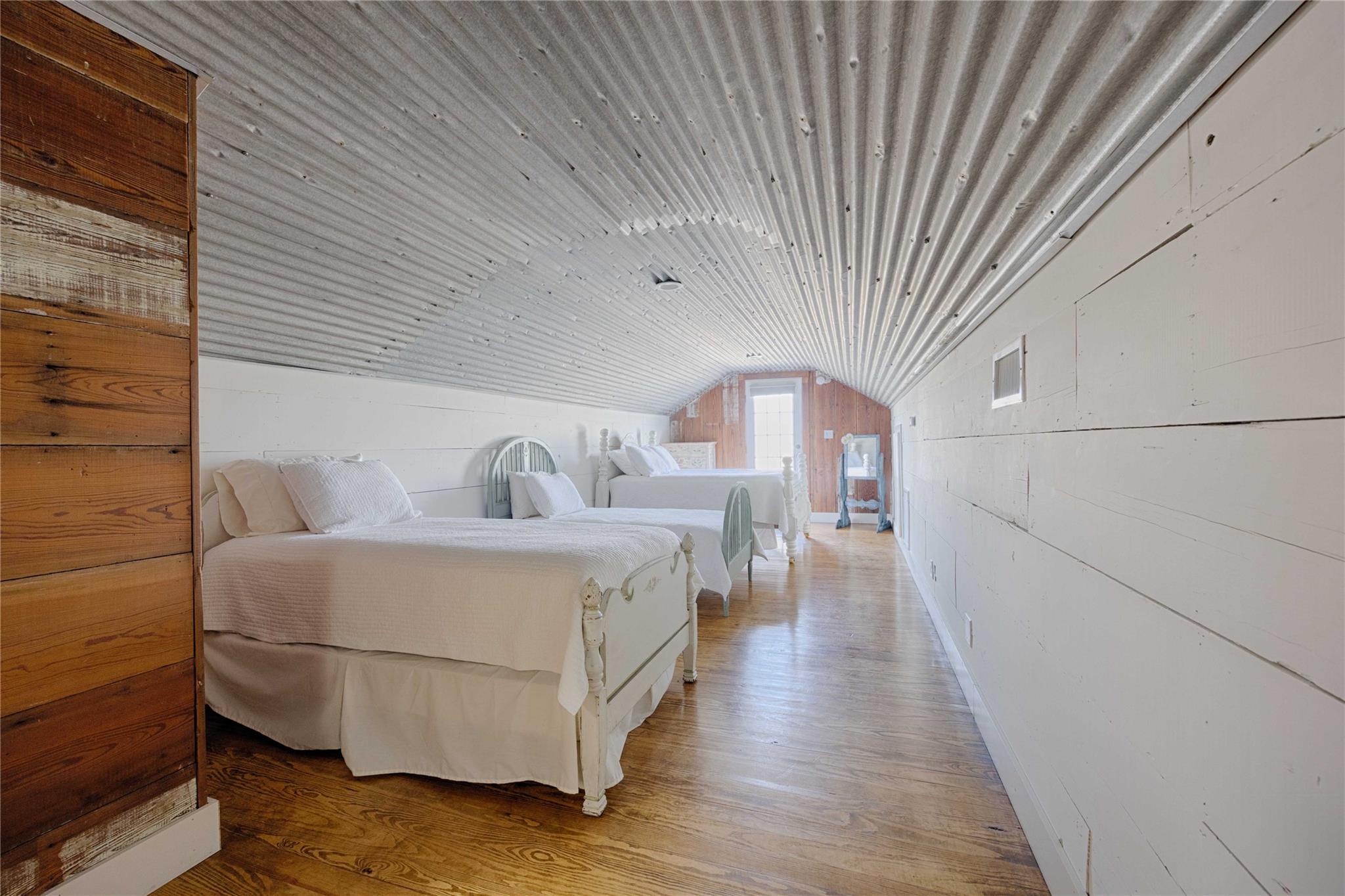 2210 FM 615, Schulenburg, TX 78956