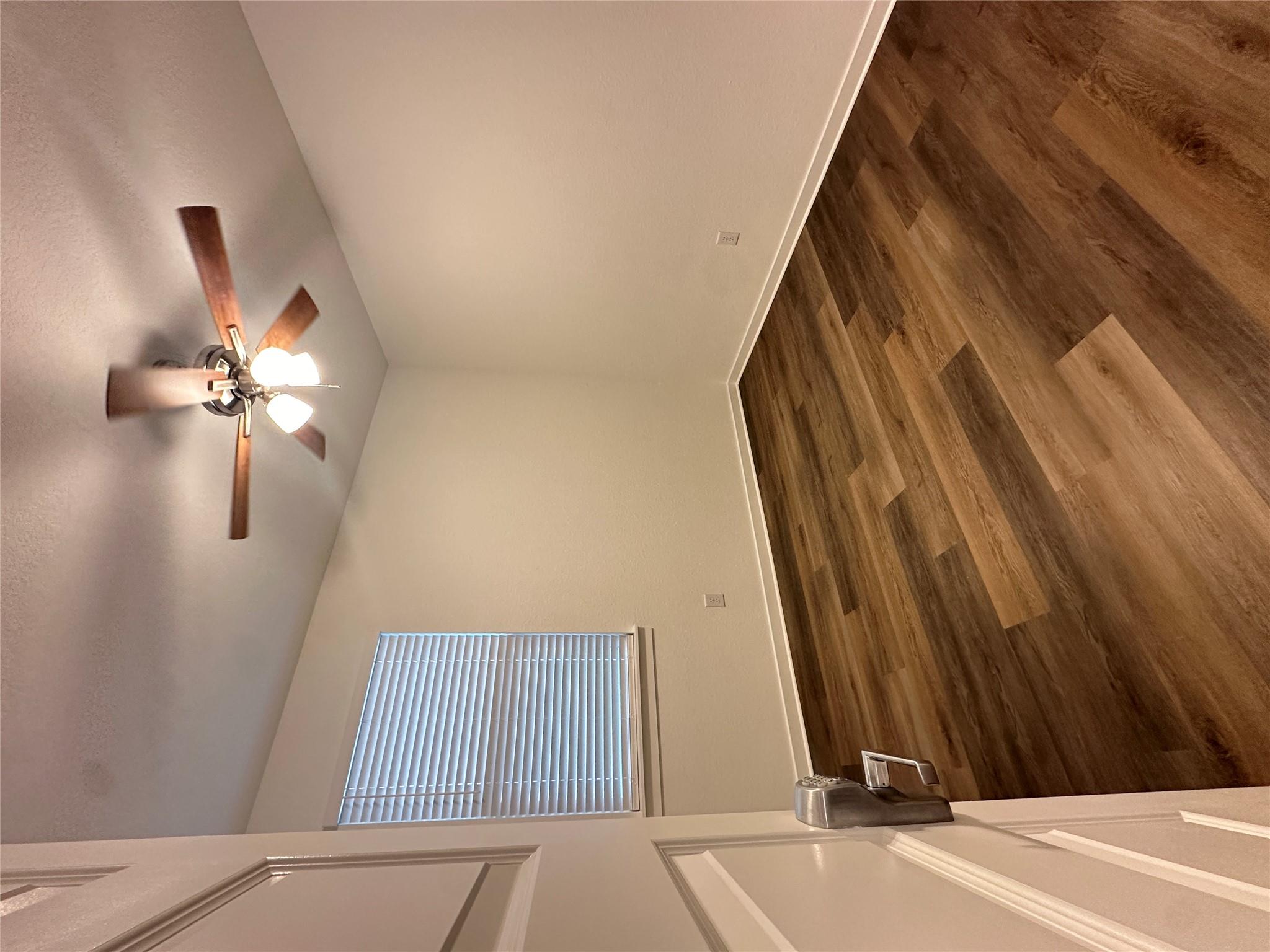 117 Cupreata Ln, Leander, TX 78641