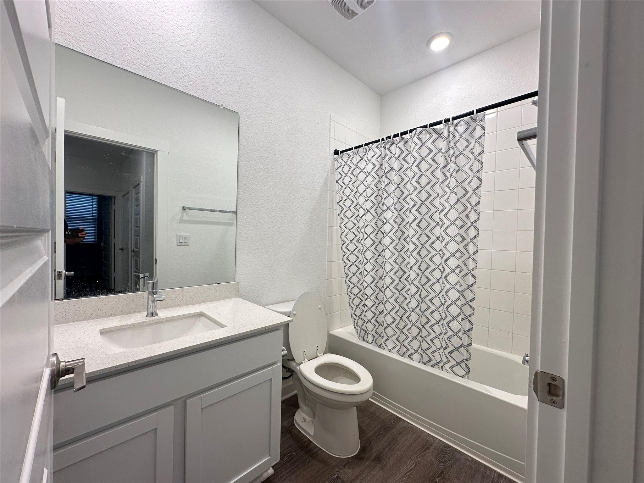 117 Cupreata Ln, Leander, TX 78641