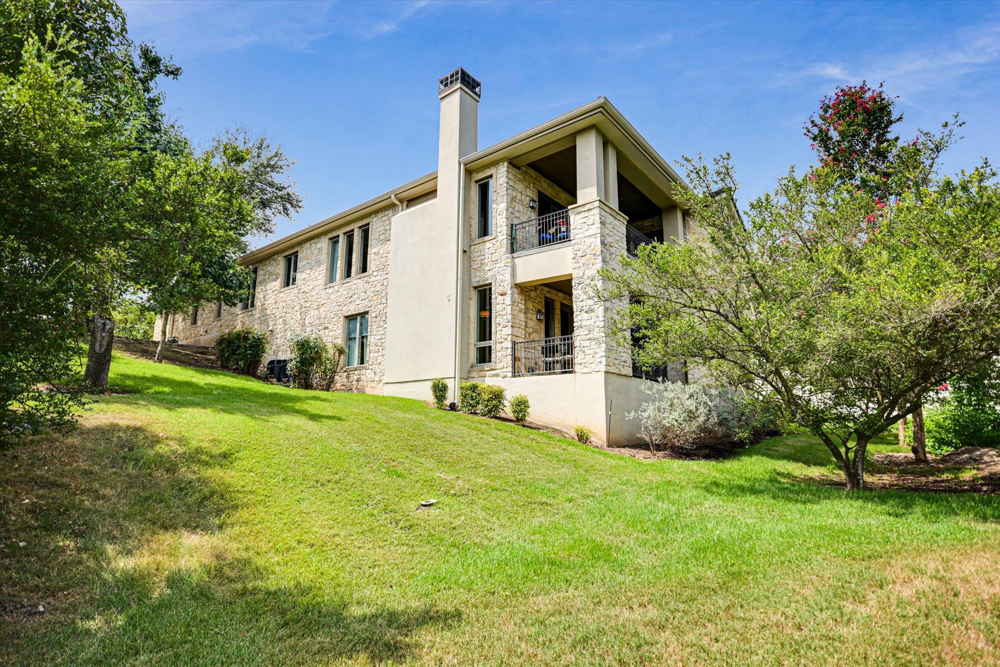 2305 Barton Creek Blvd # 20, Austin, TX 78735