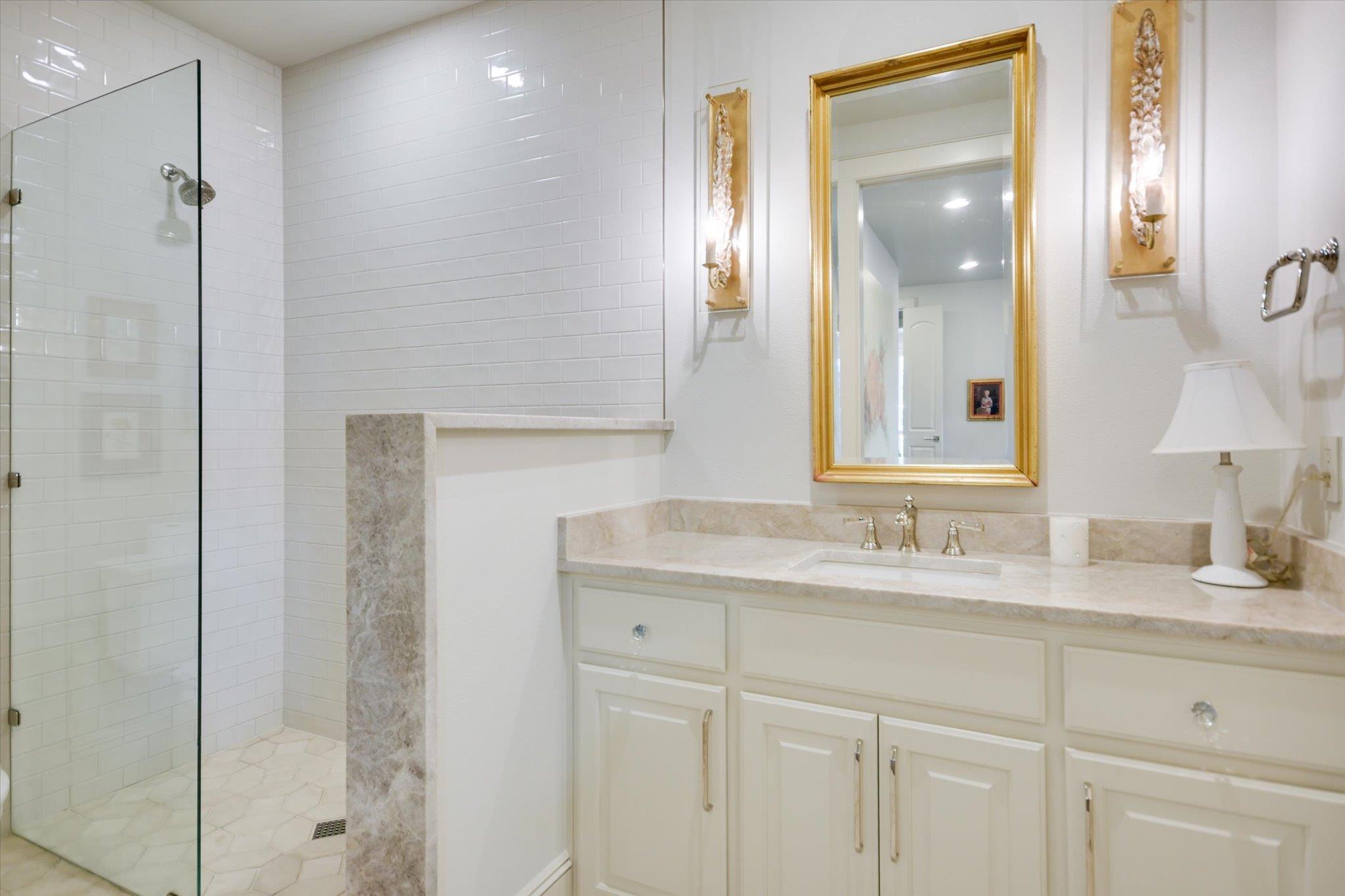 2305 Barton Creek Blvd # 20, Austin, TX 78735