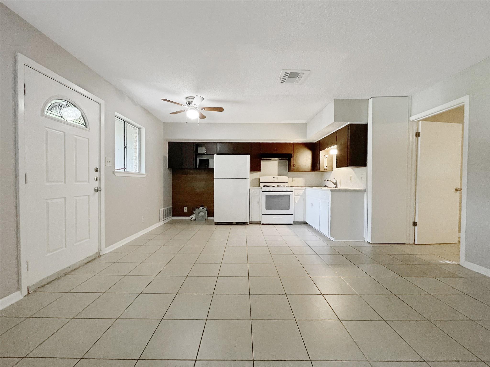 2503 Cecil Dr # C, Austin, TX 78744