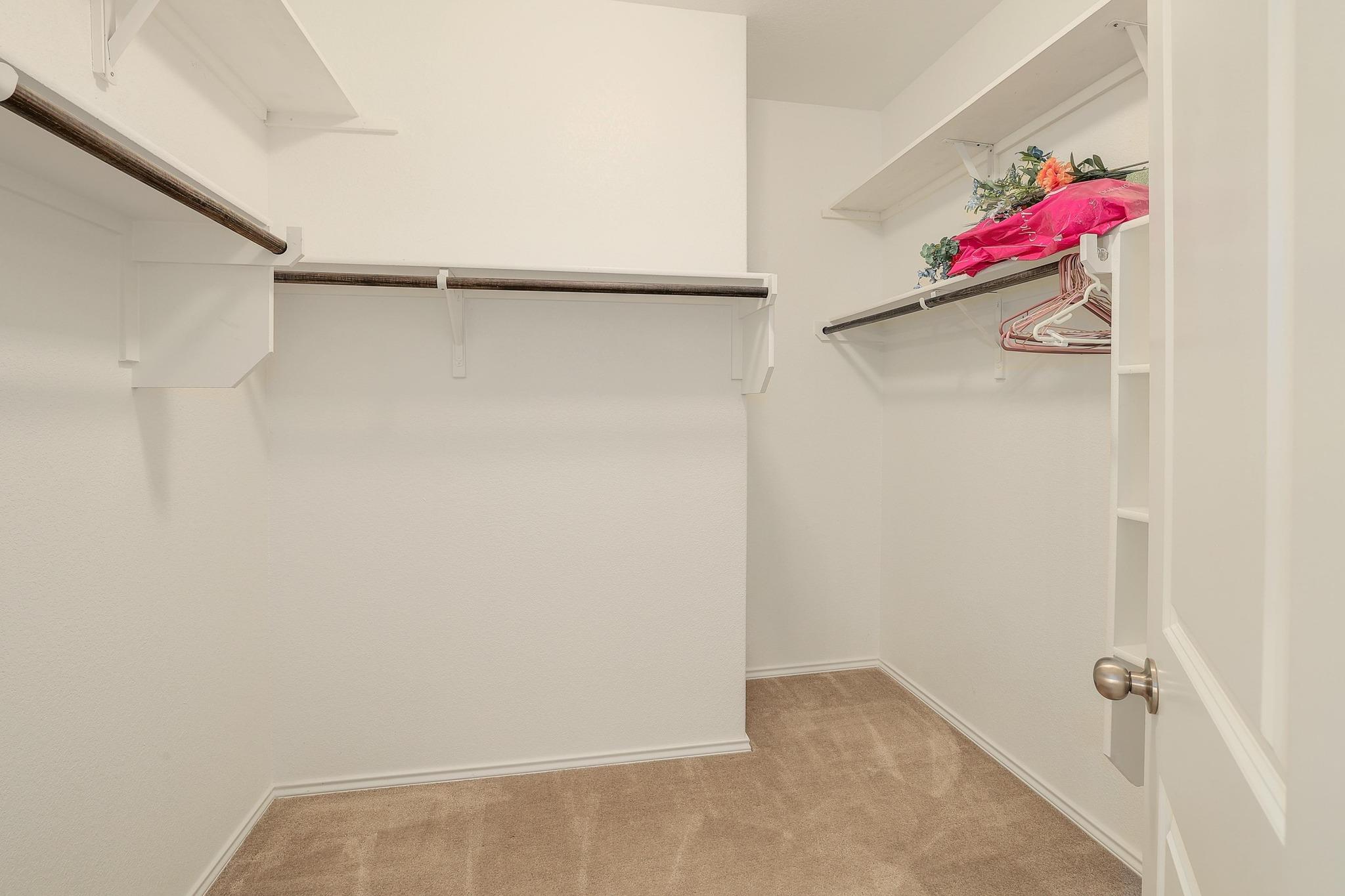 1924 Cliffbrake Way, Georgetown, TX 78626