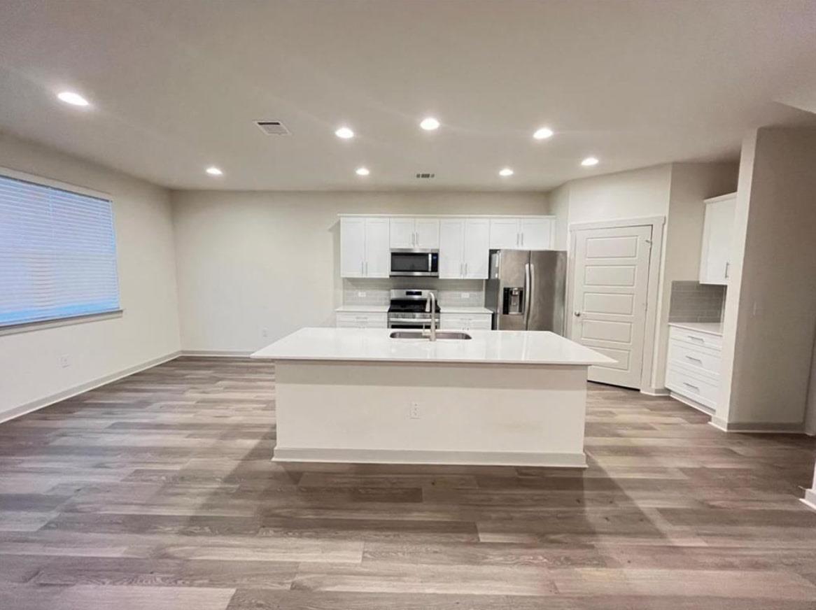 1032 Winnsboro Loop, Round Rock, TX 78664