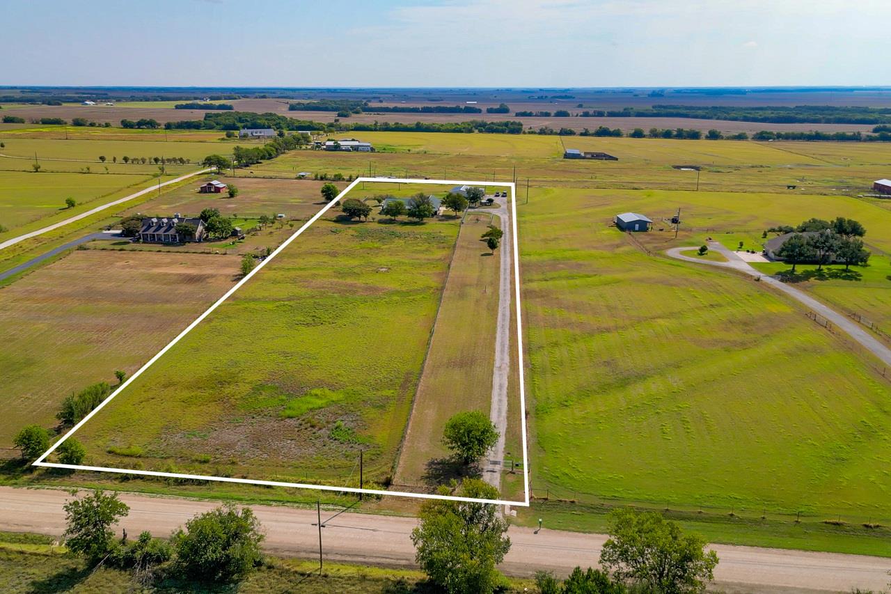 800 County Road 126, Georgetown, TX 78626