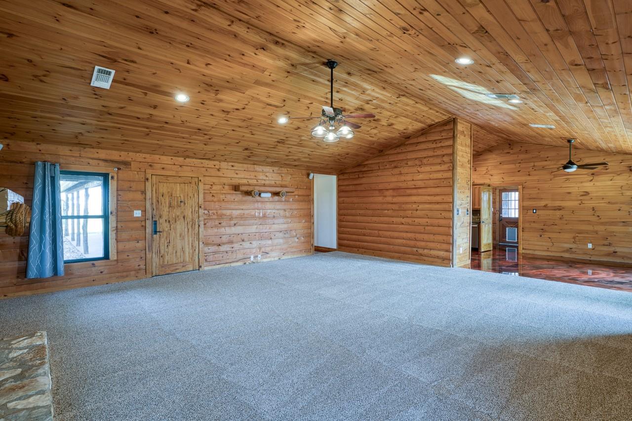 800 County Road 126, Georgetown, TX 78626