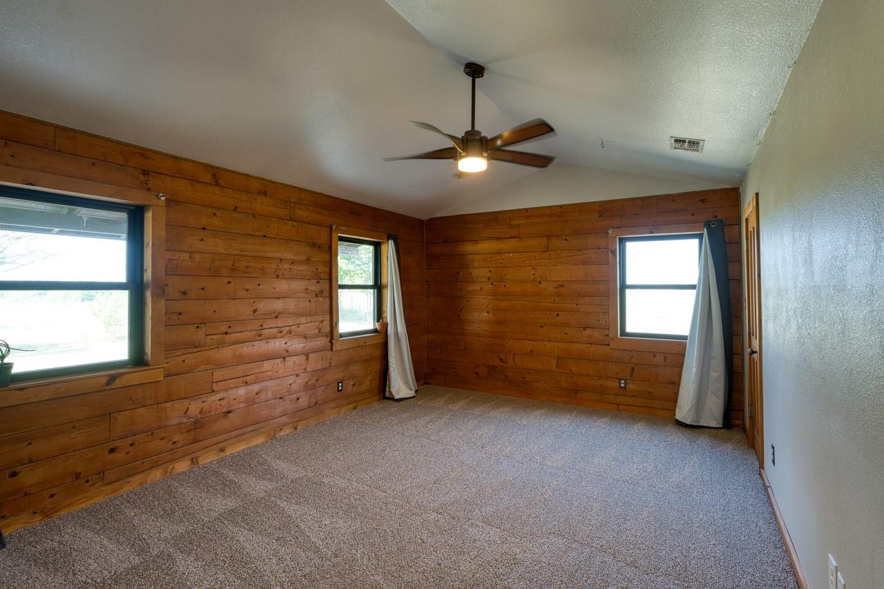 800 County Road 126, Georgetown, TX 78626