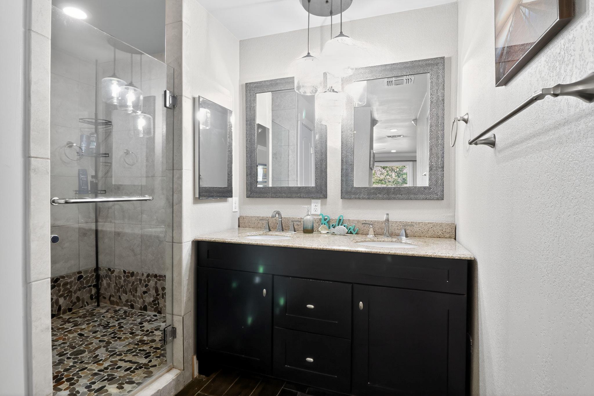 912 FM 812, Red Rock, TX 78662